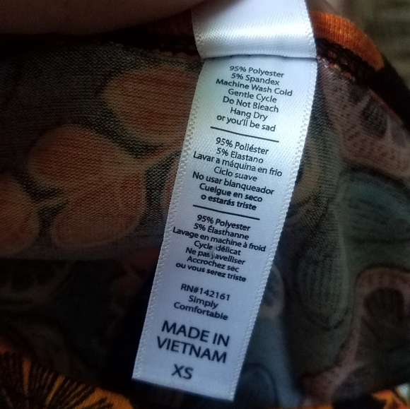 XS Lularoe Perfect Tee - Picture 5 of 5